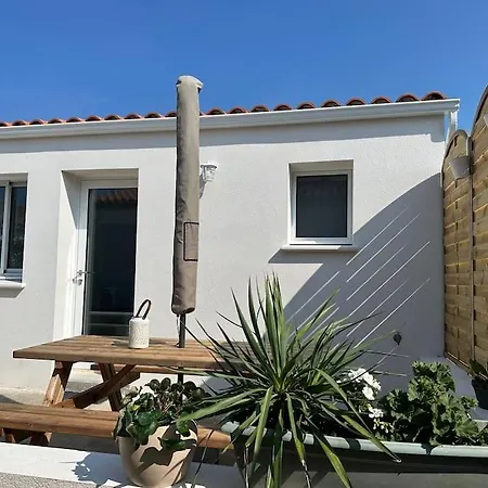 Et Soleil Avec Terrasse, En Centre-ville, Parking Holiday home La Tranche-sur-Mer