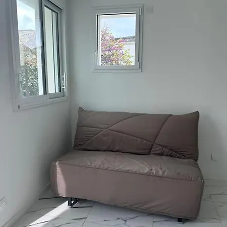 Vakantiehuis Et Soleil Avec Terrasse, En Centre-ville, Parking