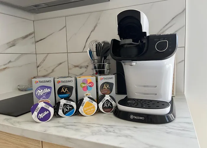 Holiday home Et Soleil Avec Terrasse, En Centre-ville, Parking